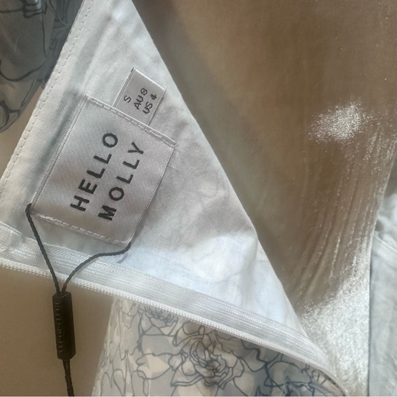 NWT• Hello Molly Midi Dress - Picture 11 of 12